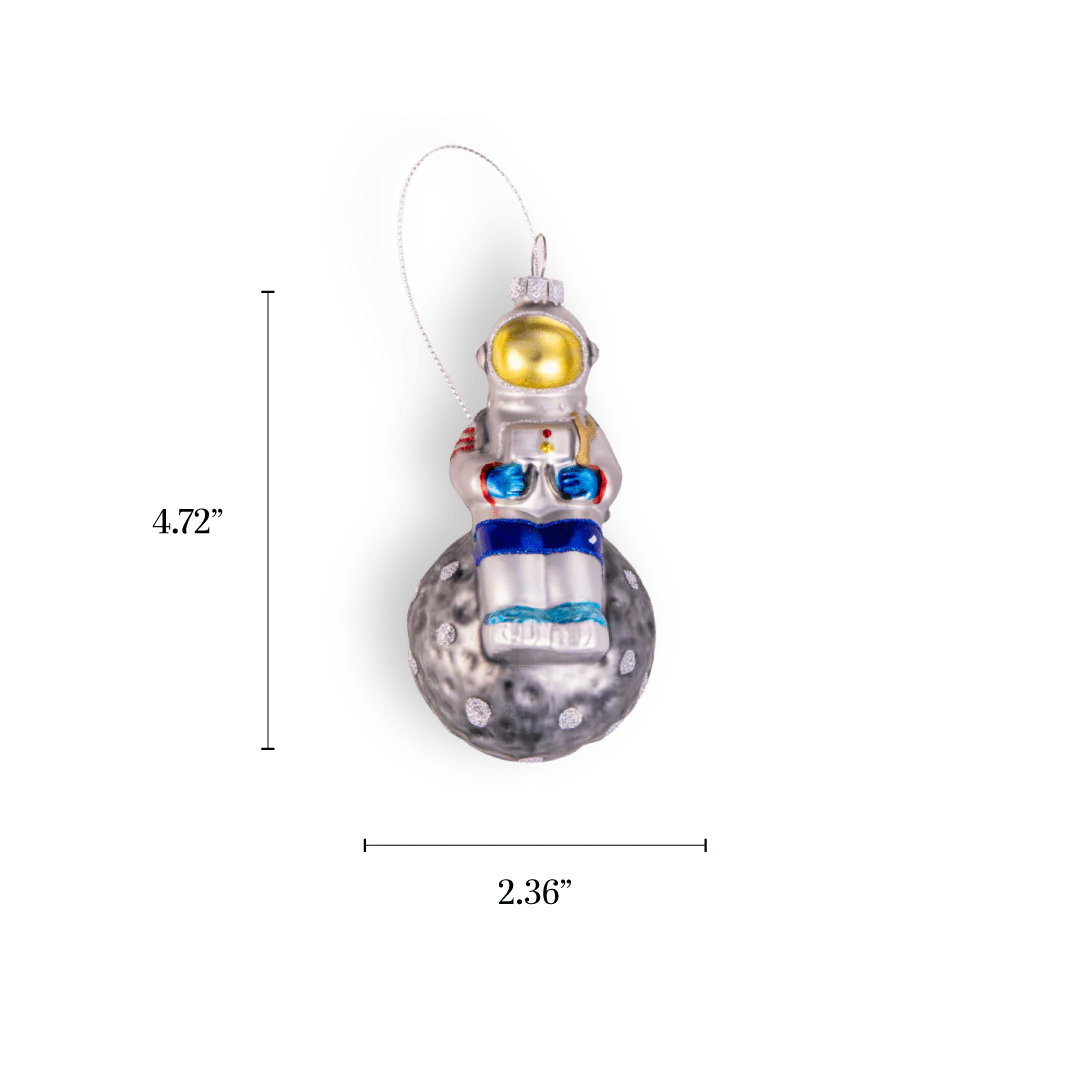 Astronaut on the Moon Ornament - Image 2