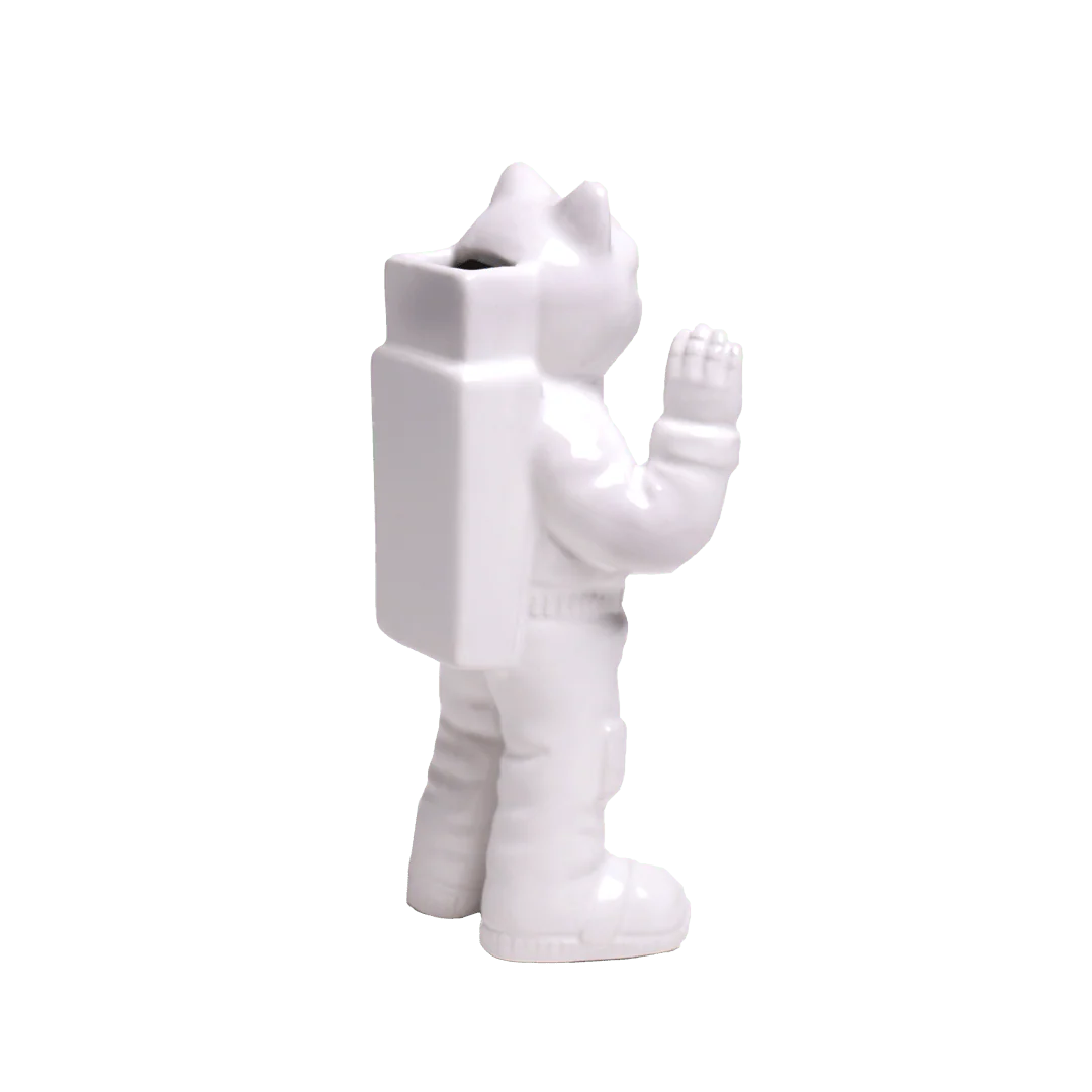 Astronaut Unique Ceramic Flower Vase - Image 8