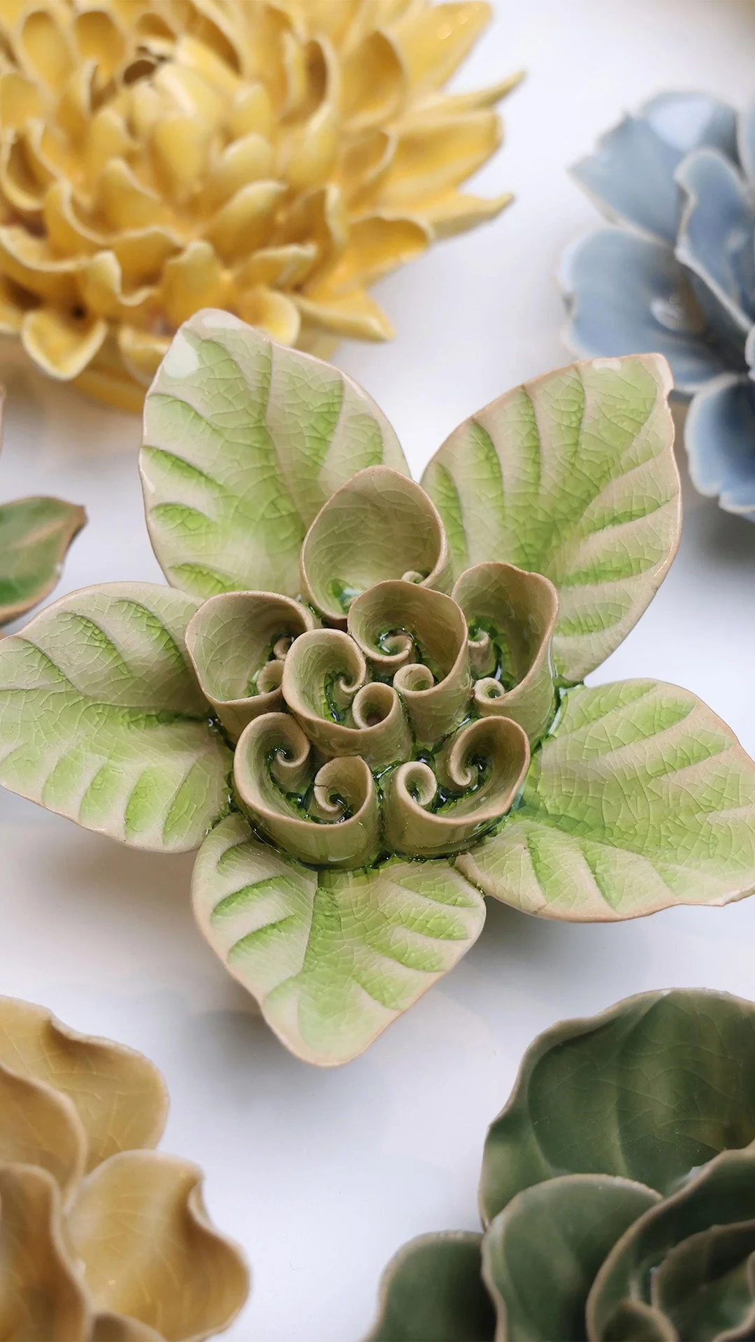 Peridot Green Maiden Lotus - Image 4