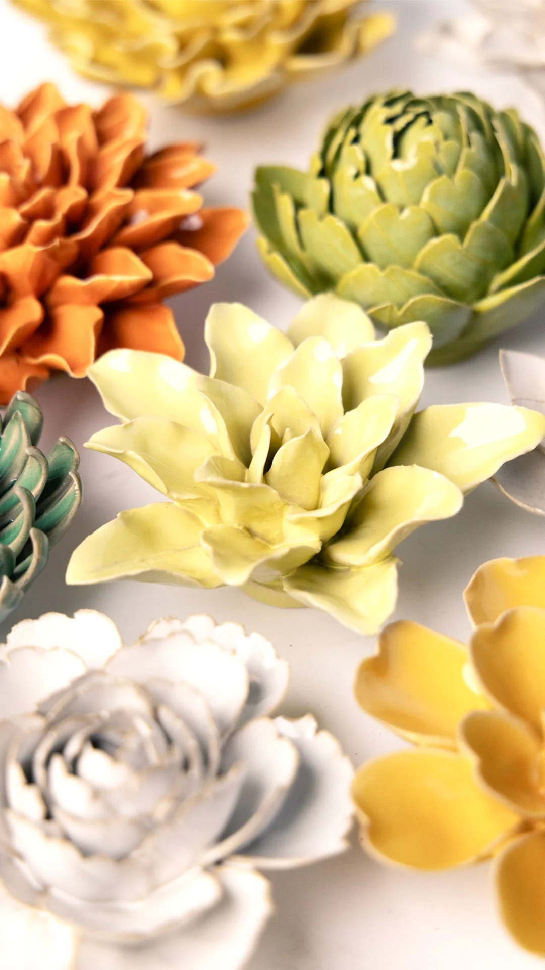 Lime Yellow Tiger Lily - Image 4