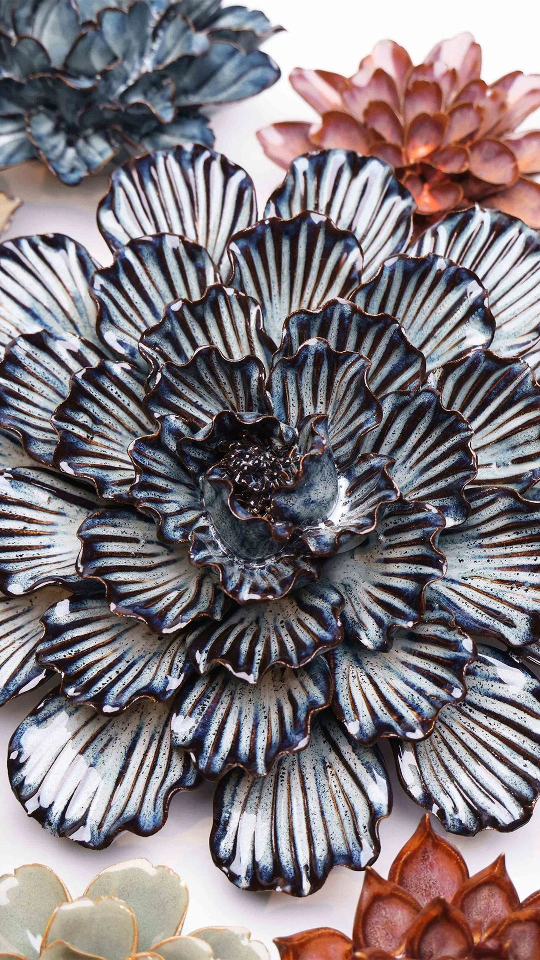 Navy Dinner Plate Dahlia - Image 4