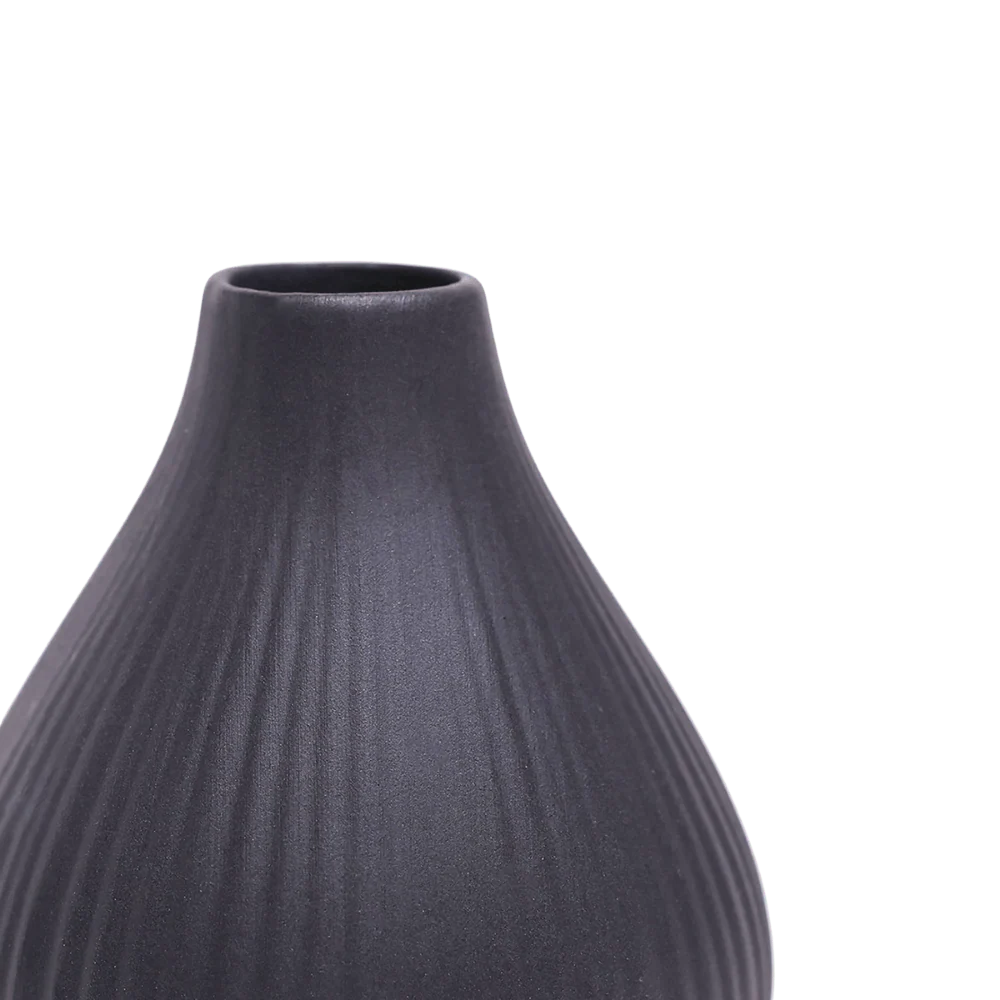 Frost Porcelain Bud Vase For Flowers - Image 8
