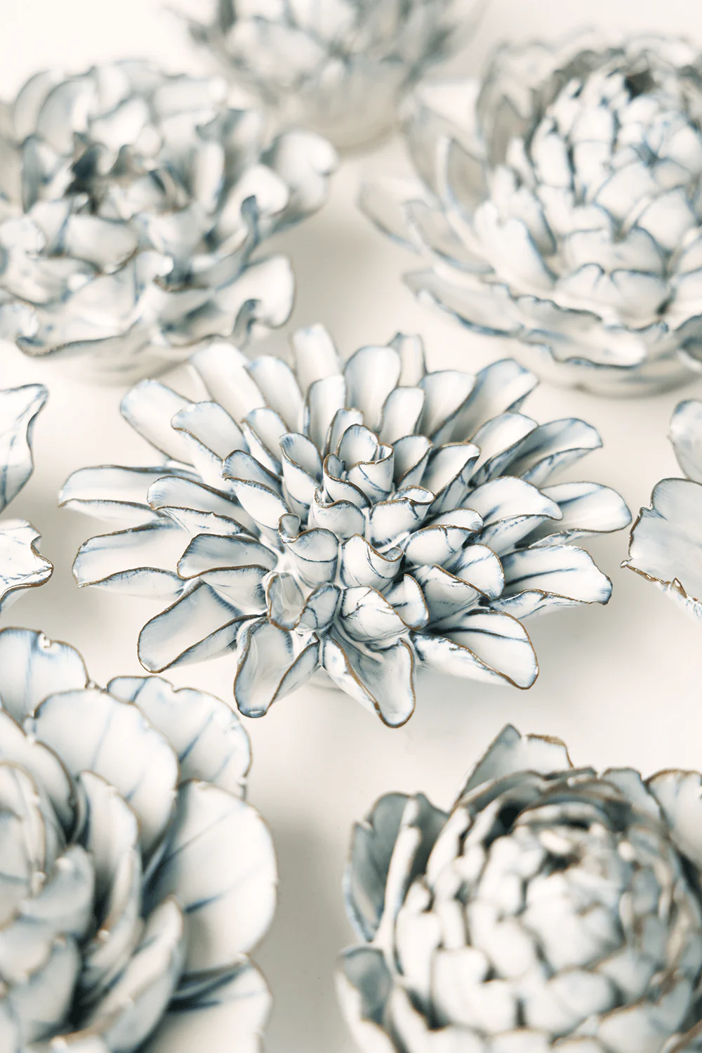 Blue White Lexi Cornflower - Image 4